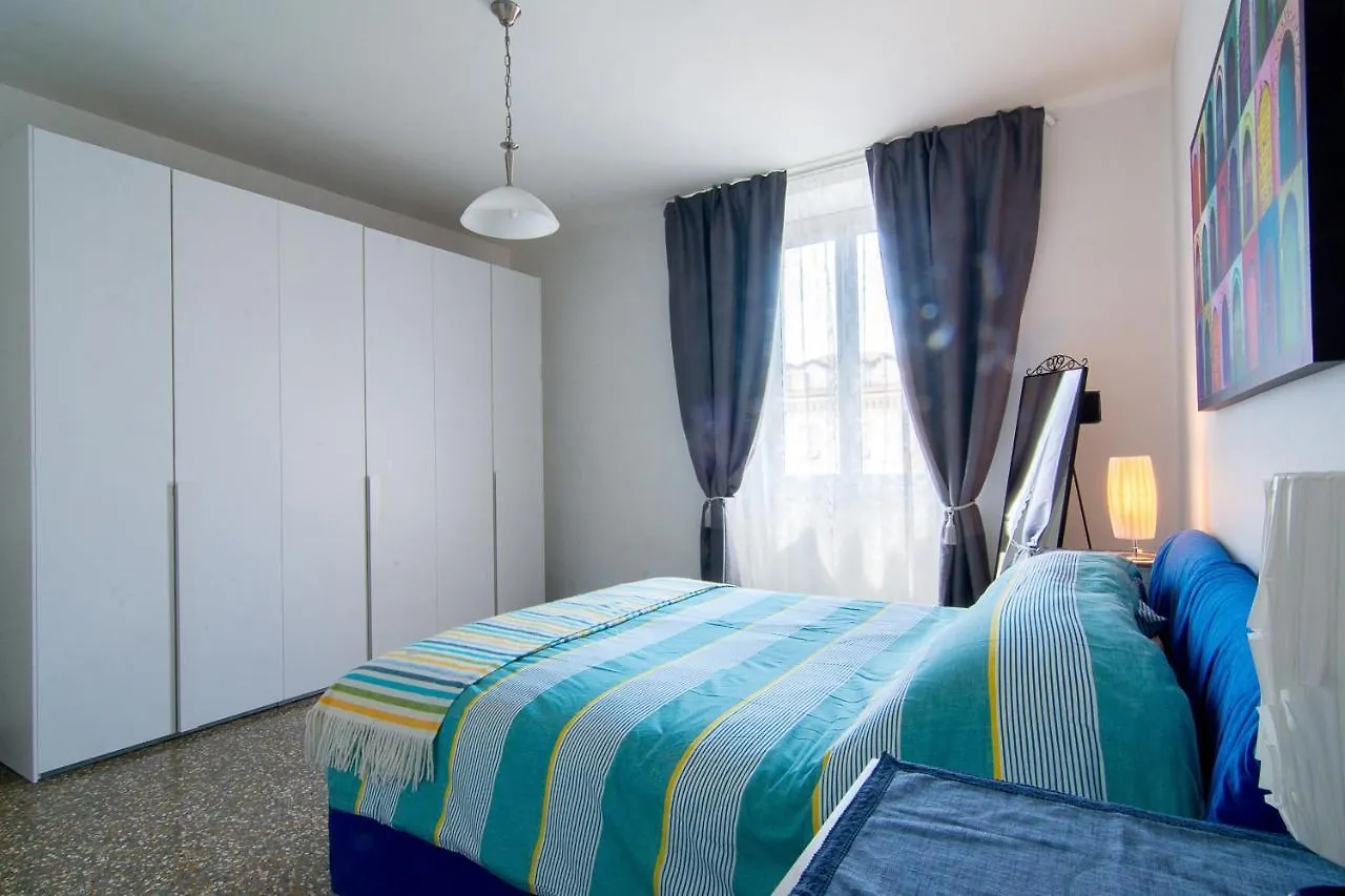 The Grand Apartment Sanremo 0*,